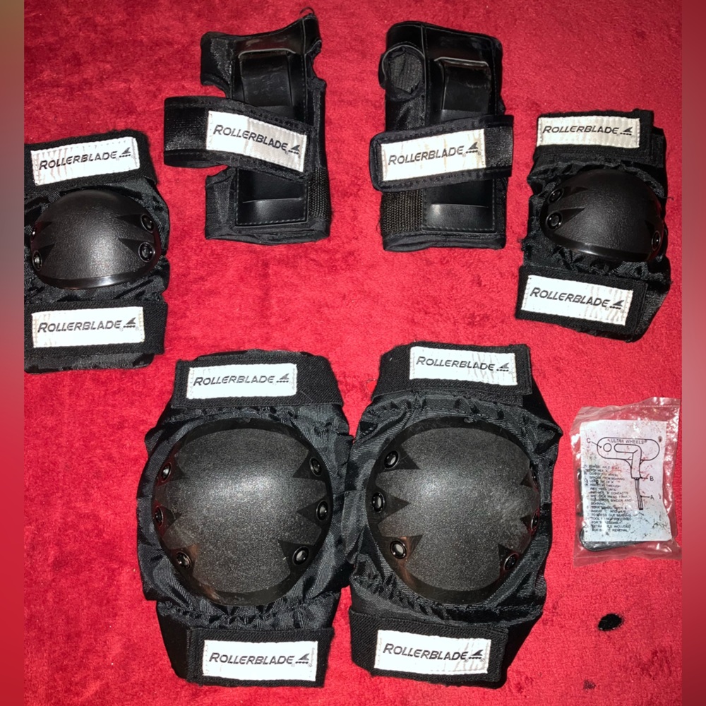 ROLLERBLADE SAFETY GEAR